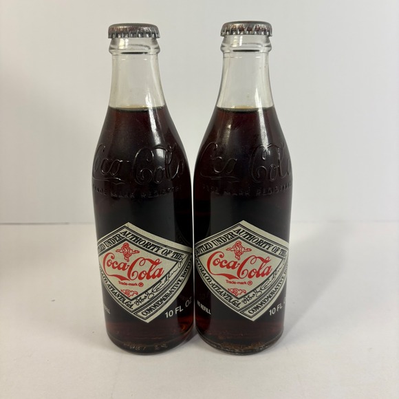 Coca-Cola Bottles Tacoma‎ Dome 1983 Commemorative Atlanta GA 10 fl oz - Picture 1 of 6